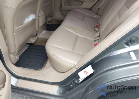 2006 Honda Accord 3.0 Ex from USA, damaged, VIN 1HGCM66526A050992